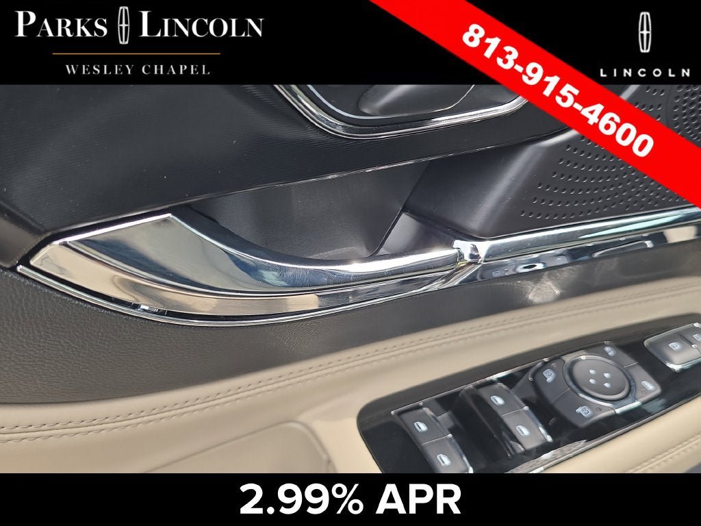 Certified 2025 Lincoln Corsair FWD image 18