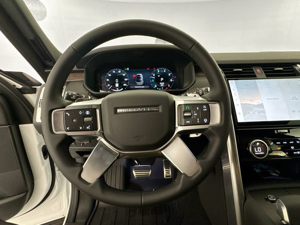 New 2026 Land Rover Discovery Dynamic SE AWD/4WD image 11