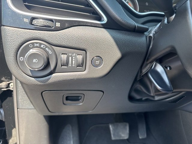 Used 2023 Jeep Cherokee Altitude Lux image 20