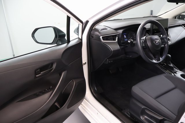 Used 2024 Toyota Corolla LE FWD image 8