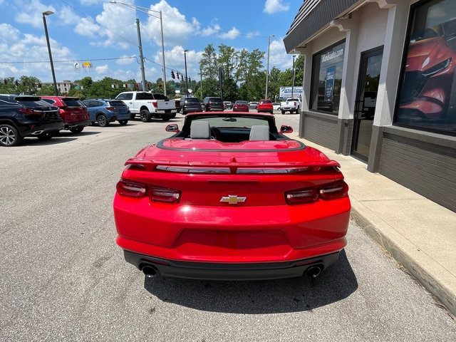 Used 2020 Chevrolet Camaro LT image 4