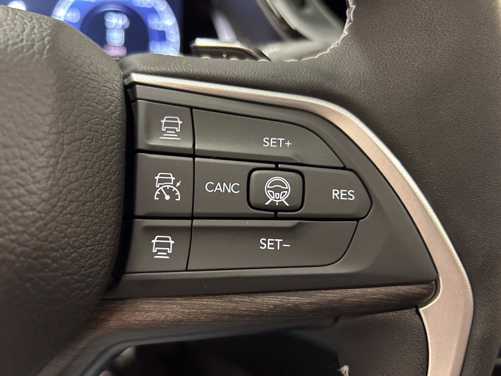 New 2027 Jeep Grand Cherokee L Limited AWD/4WD image 26