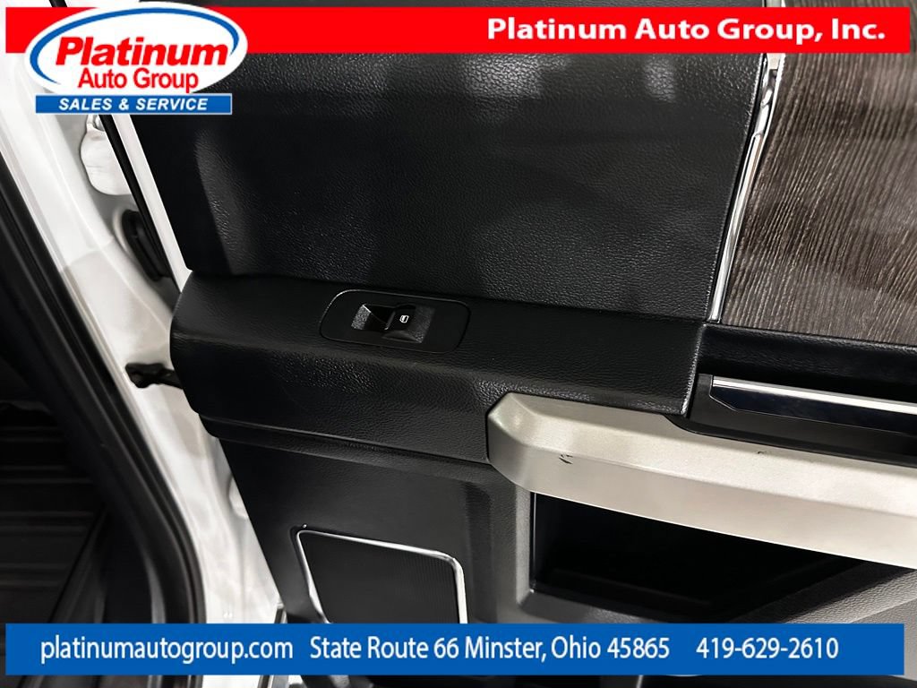 Used 2020 Ford F350 Lariat w/ Chrome Package AWD/4WD image 38