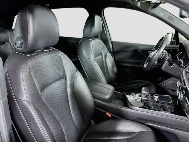 Used 2017 Audi Q7 3.0T Prestige AWD/4WD image 30