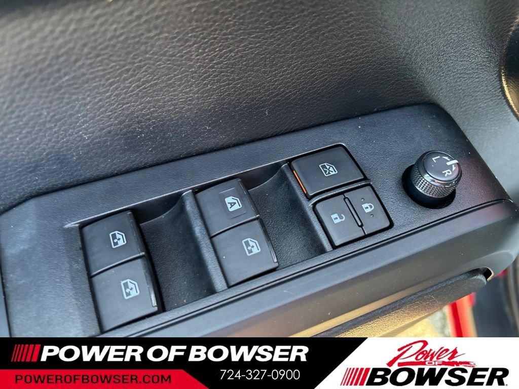 Used 2022 Toyota Tacoma SR AWD/4WD image 10