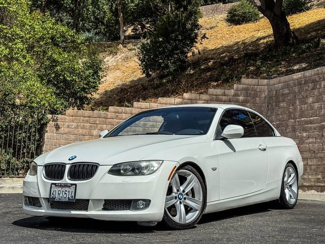 Used 2010 BMW 335i Convertible RWD image 2