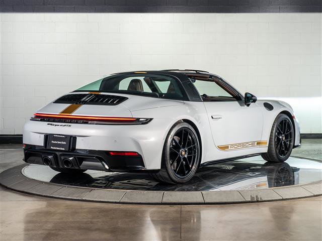 Certified 2026 Porsche 911 Targa 4 GTS image 9