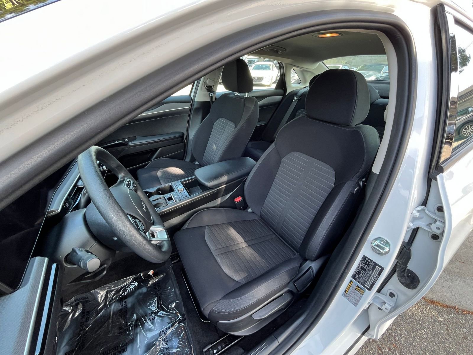 Used 2025 Kia K5 LXS FWD image 33