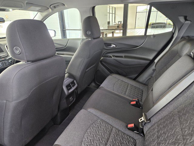 Used 2024 Chevrolet Equinox LT AWD/4WD image 9