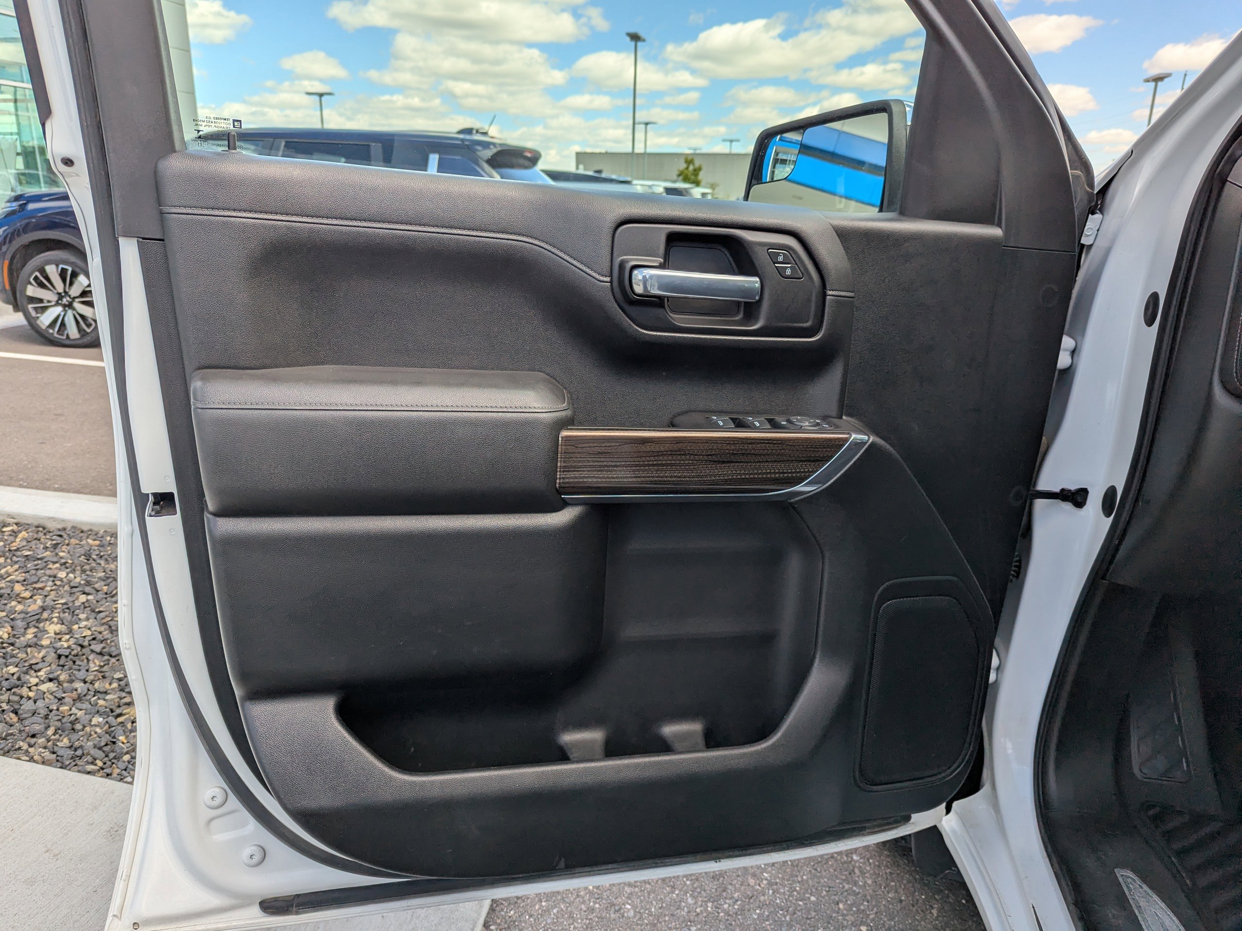Certified 2021 Chevrolet Silverado 1500 LT w/ Bed Protection Package AWD/4WD image 10