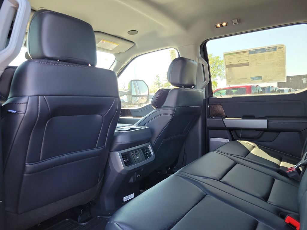 New 2026 Ford F250 Lariat w/ Lariat Ultimate Package AWD/4WD image 16