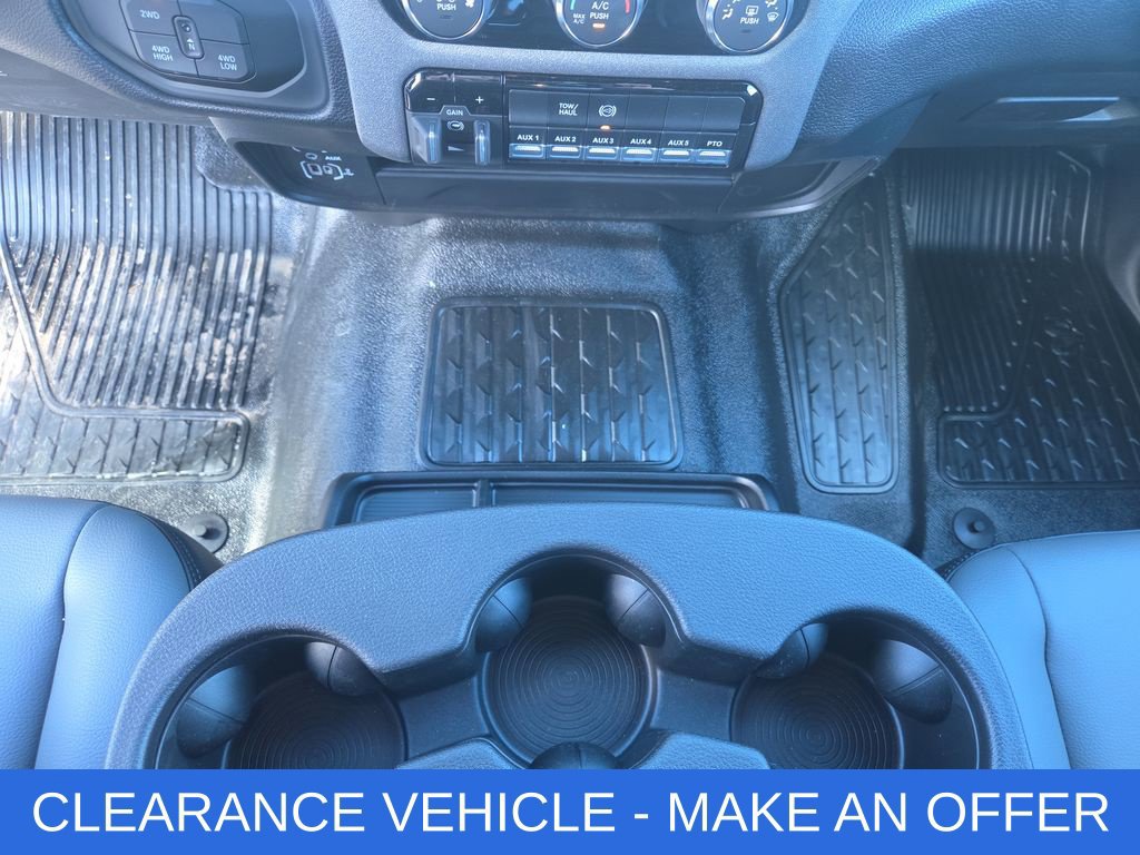New 2026 RAM 5500 Tradesman AWD/4WD image 9