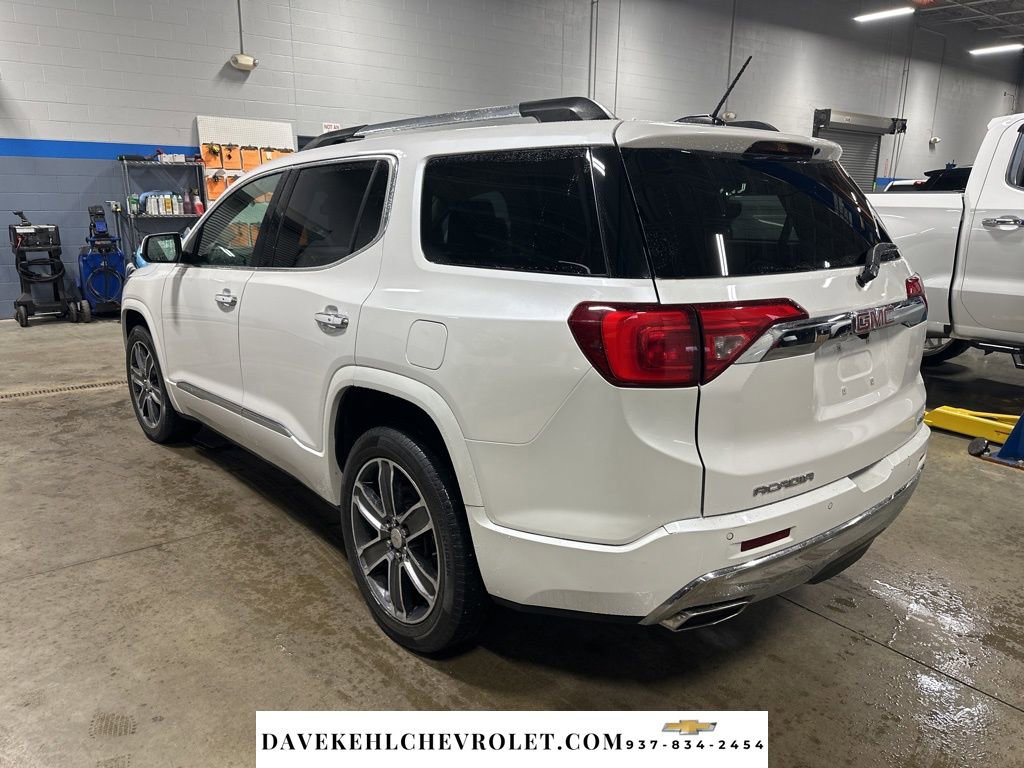 Used 2017 GMC Acadia Denali w/ Technology Package image 3
