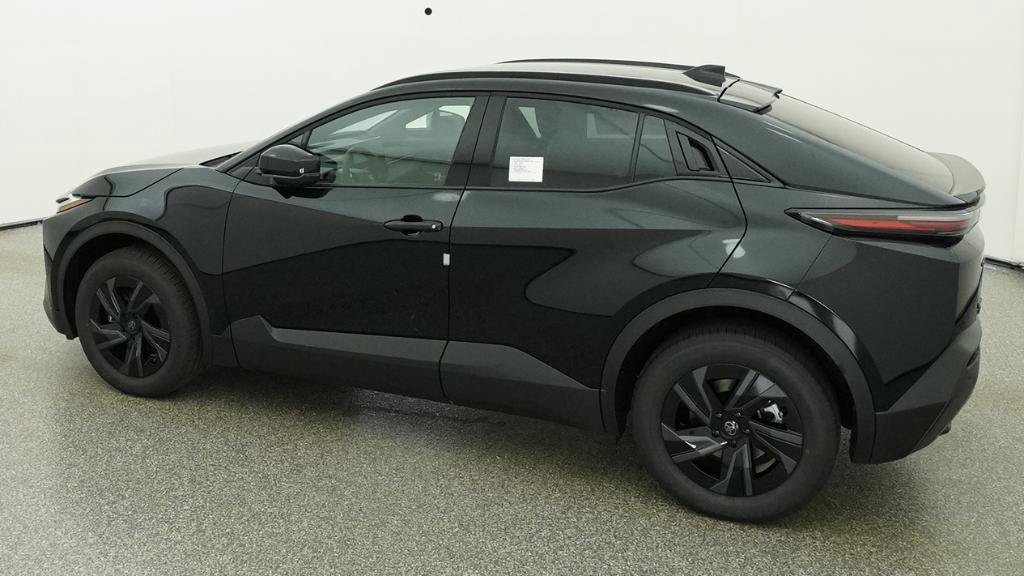 New 2026 Toyota C-HR AWD/4WD image 7