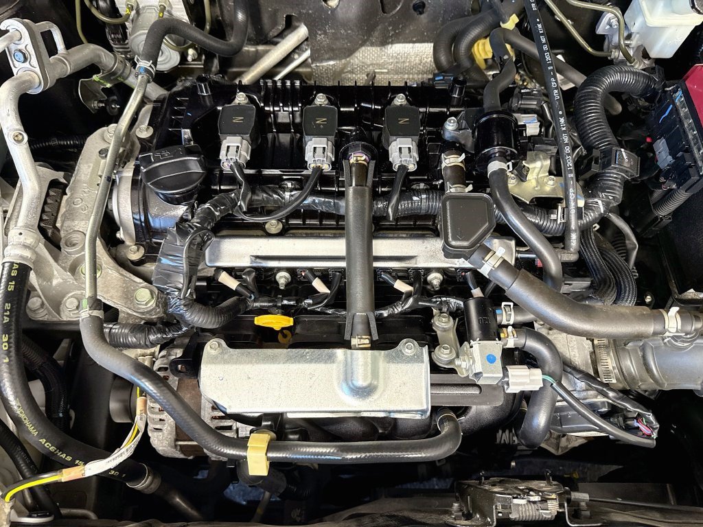 Used 2021 Nissan Kicks S FWD image 38