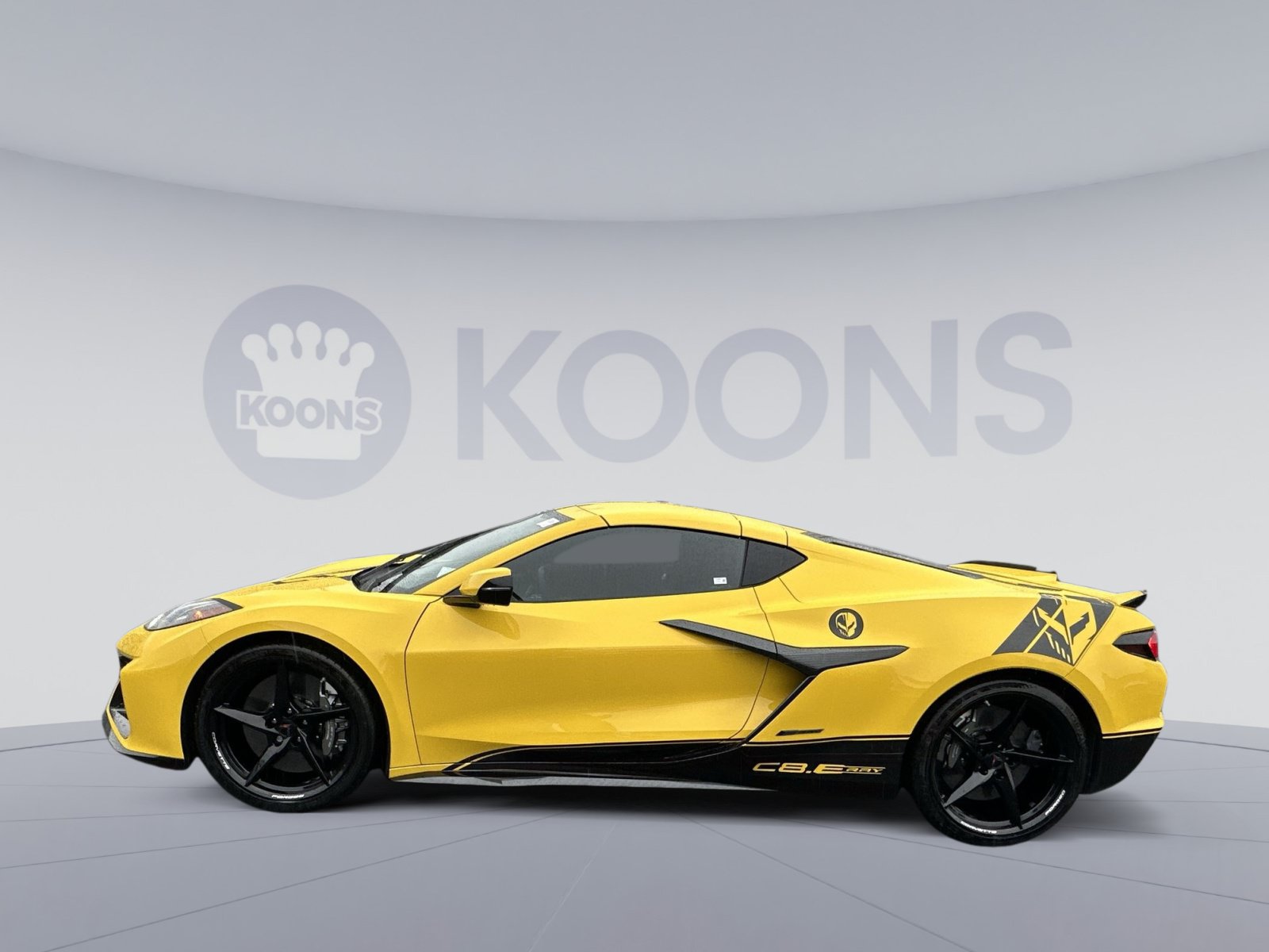 Used 2025 Chevrolet Corvette E-Ray w/ Battery Protection Package AWD/4WD image 13