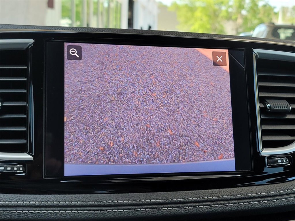 New 2025 Chrysler Pacifica Select image 20