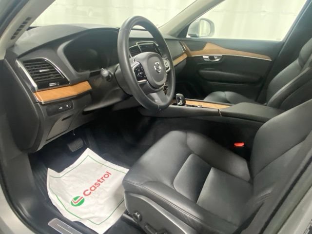 Used 2023 Volvo XC90 T8 Plus w/ Protection Package Premier AWD/4WD image 10