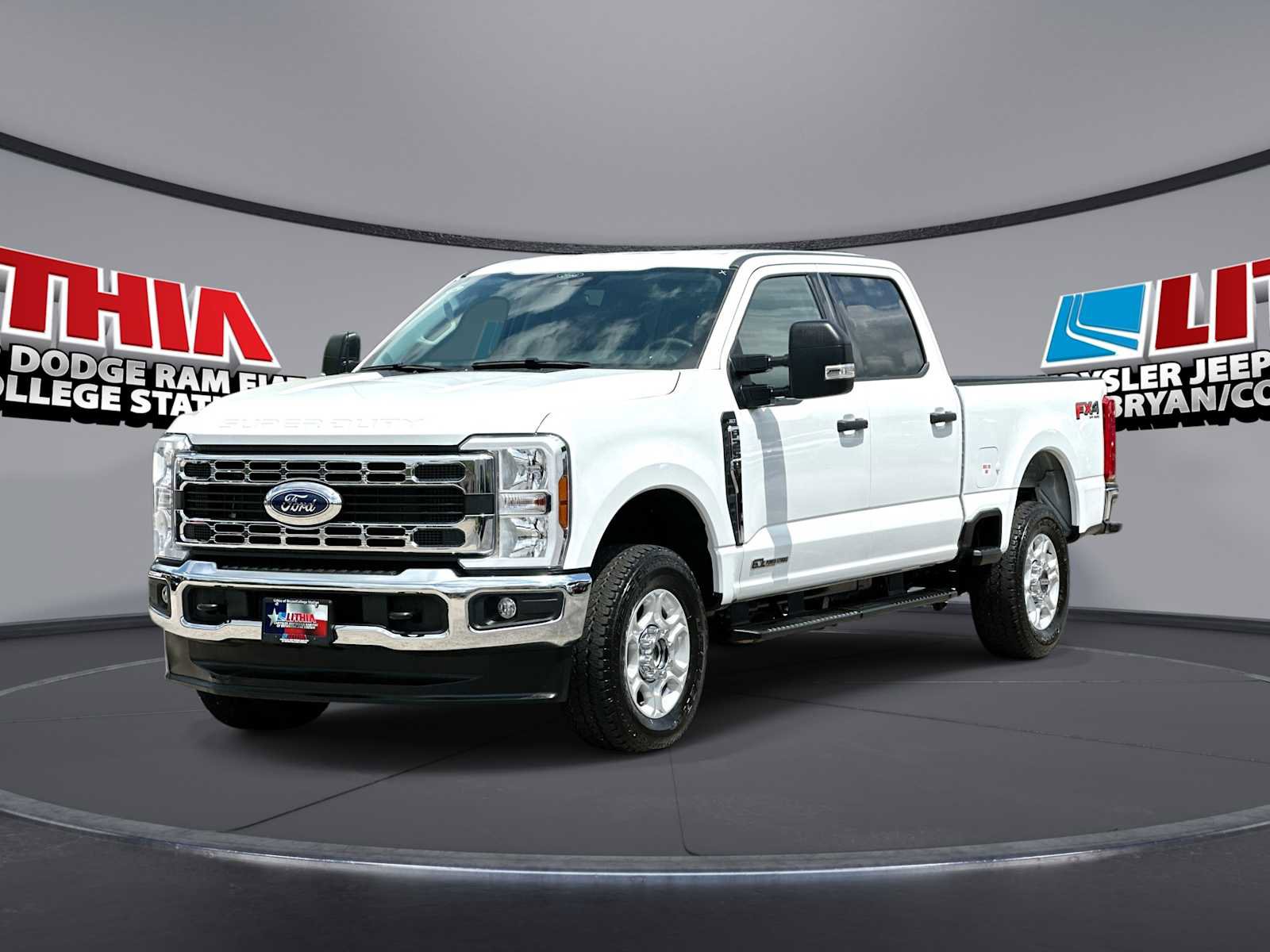 Used 2025 Ford F250 XLT w/ FX4 Off-Road Package AWD/4WD image 1