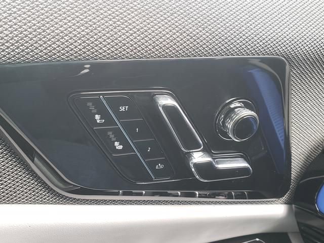 New 2026 Cadillac Optiq Luxury 1 image 26