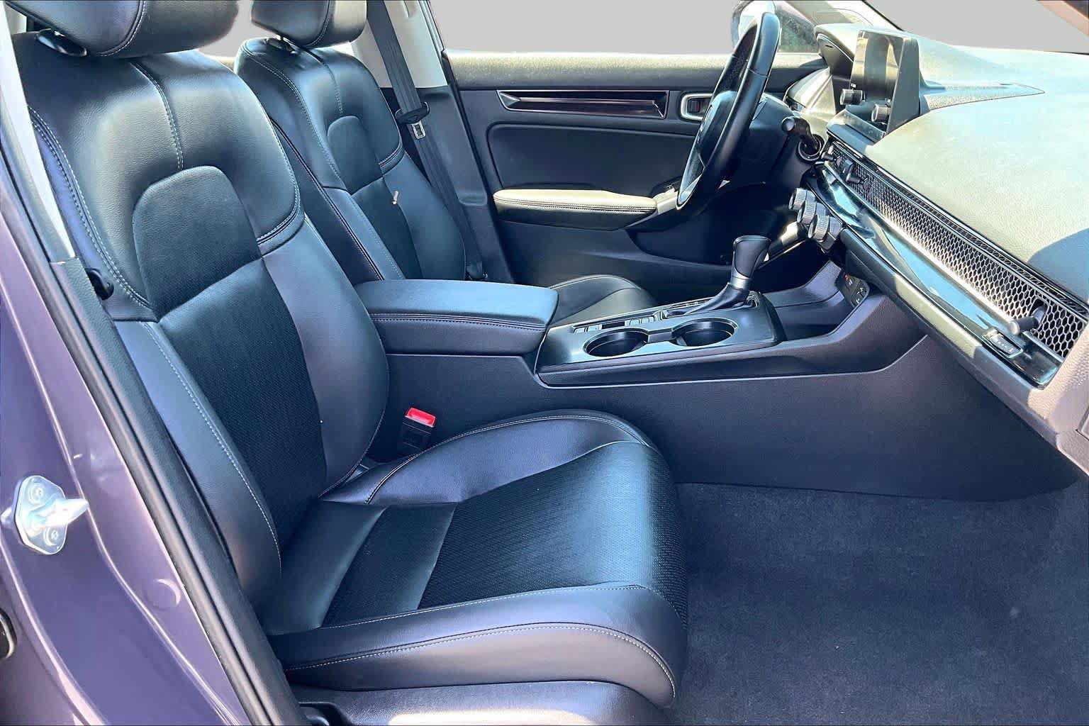 Used 2024 Honda Civic EX-L image 8