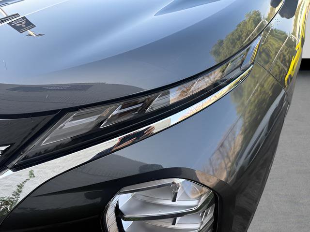 New 2026 Mitsubishi Outlander SE FWD image 32