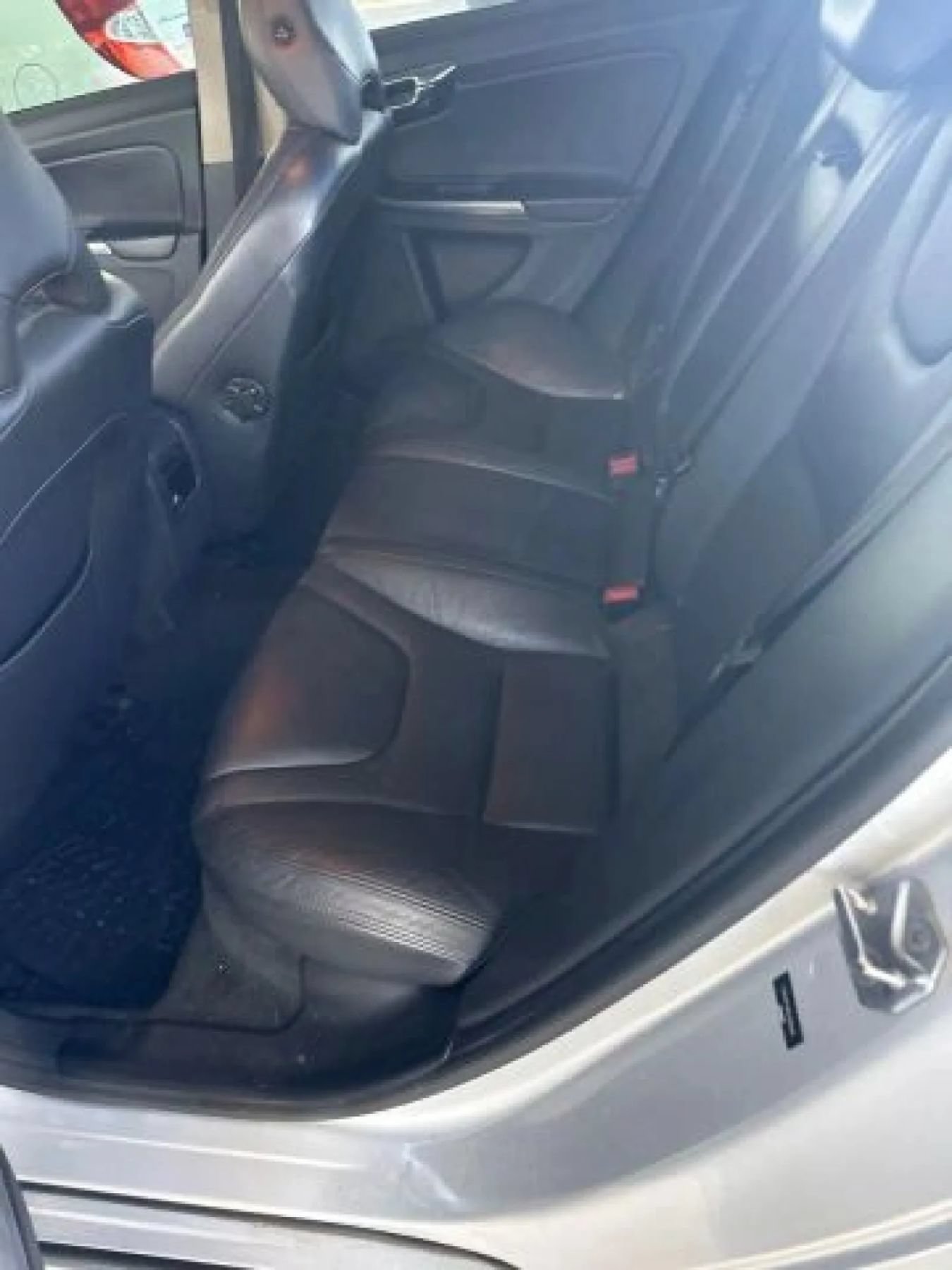 Used 2014 Volvo S60 T5 FWD image 9