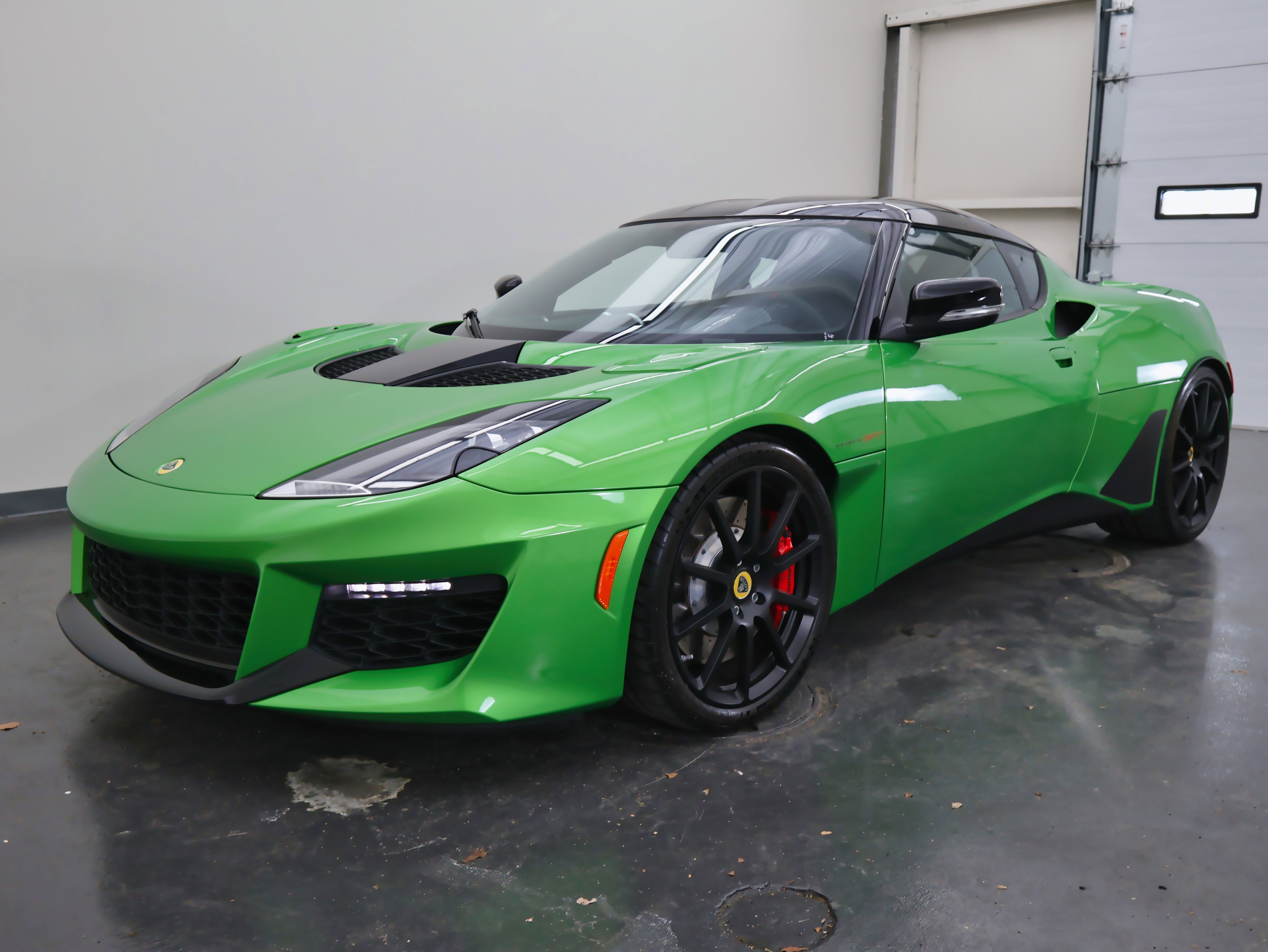 Used 2021 Lotus Evora image 7