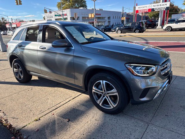 Used 2022 Mercedes-Benz GLC 300 4MATIC image 9