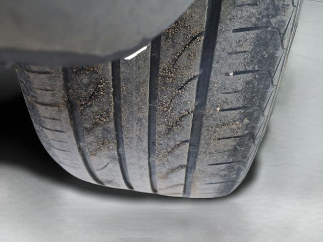 Used 2005 BMW 325Ci Convertible RWD image 24