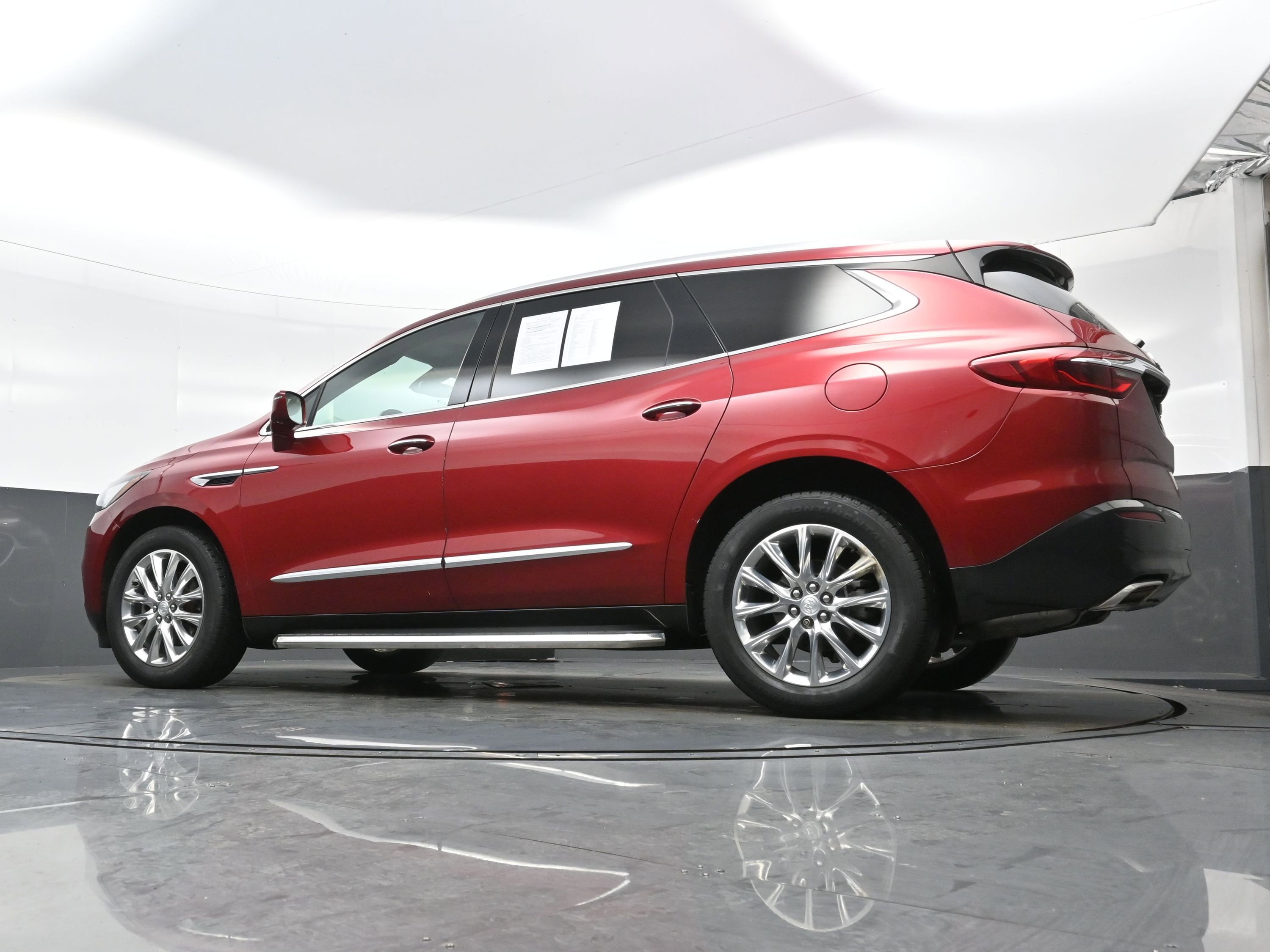 Used 2019 Buick Enclave Premium w/ Experience Buick Package image 29