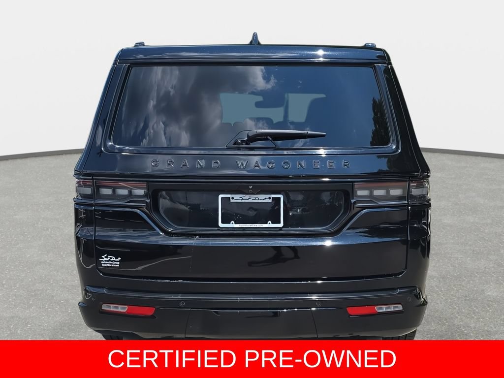 Used 2025 Jeep Grand Wagoneer L Series III w/ Rear Seat Video Group 1 AWD/4WD image 6