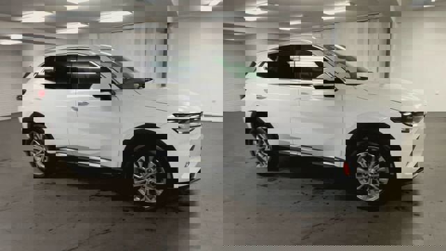 Certified 2023 Buick Envision Preferred image 2