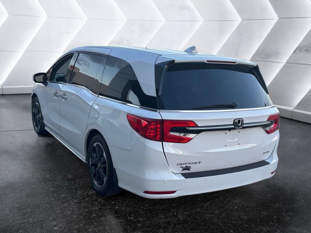 Used 2024 Honda Odyssey Elite image 6