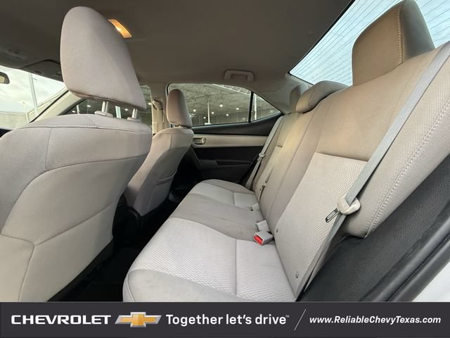 Used 2014 Toyota Corolla LE FWD image 28
