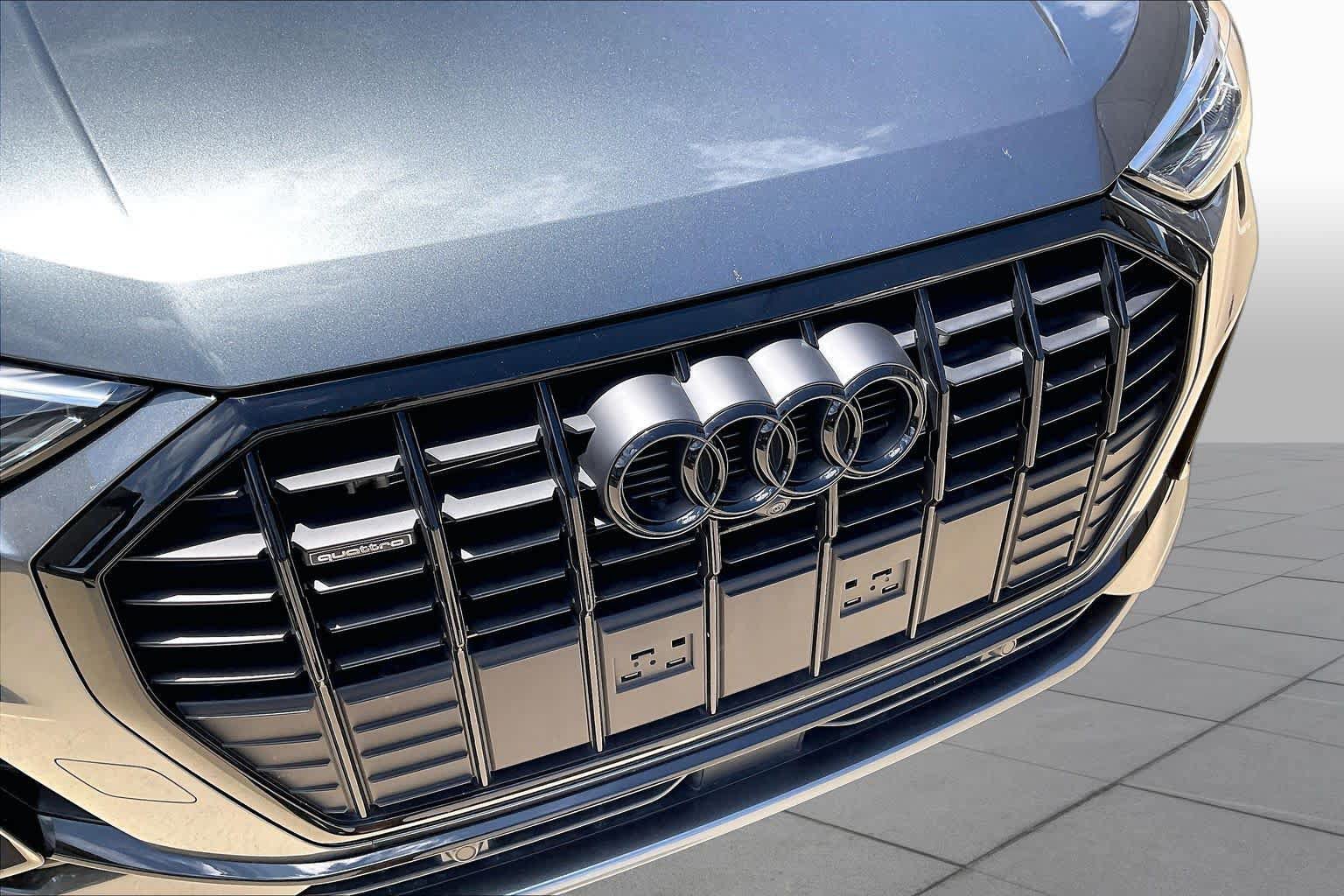 Used 2025 Audi Q3 2.0T Premium Plus w/ Premium Plus Package AWD/4WD image 30