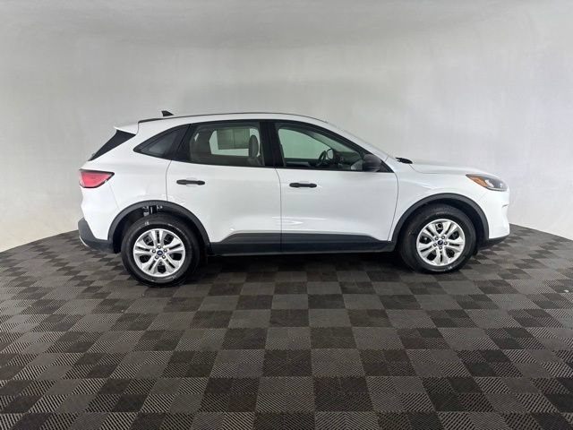 Used 2022 Ford Escape S AWD/4WD image 6