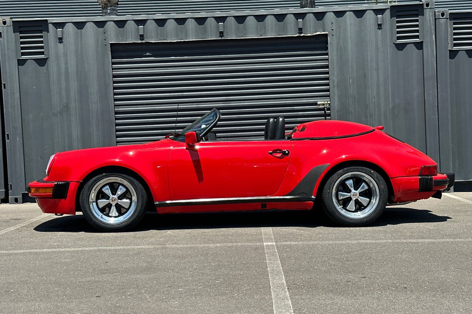 Used 1989 Porsche 911 Speedster RWD image 2