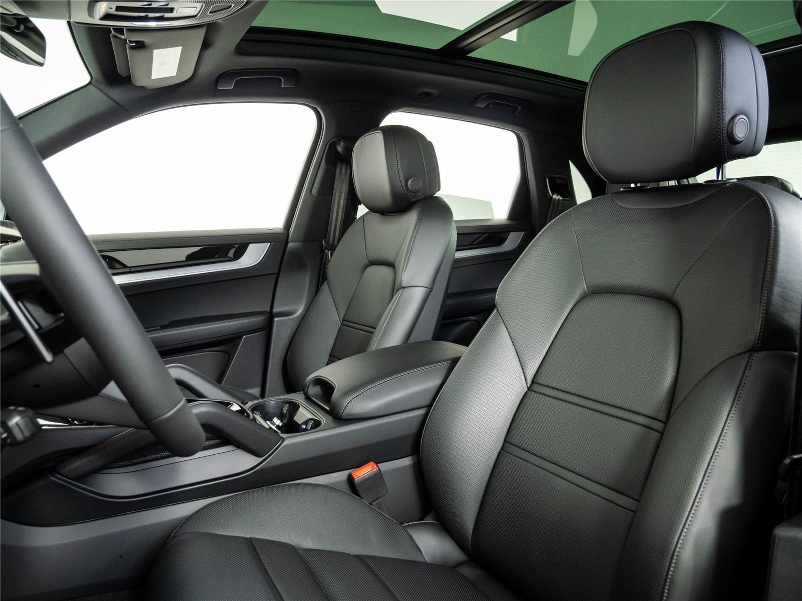 New 2026 Porsche Cayenne AWD/4WD image 5