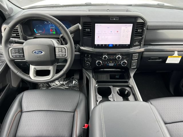 New 2026 Ford F550 4x4 Crew Cab image 2