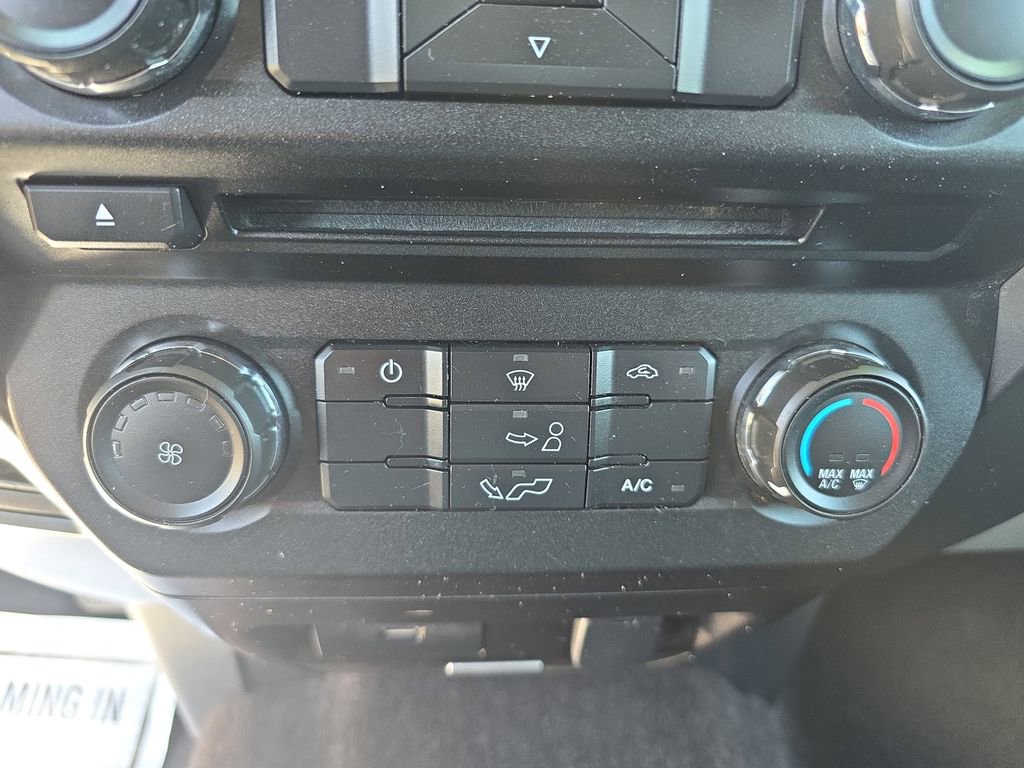 Used 2017 Ford F150 XLT AWD/4WD image 17
