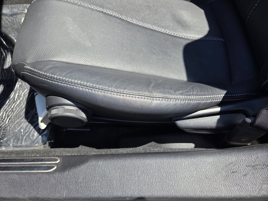 Used 2023 MAZDA MX-5 Miata Grand Touring RWD image 5