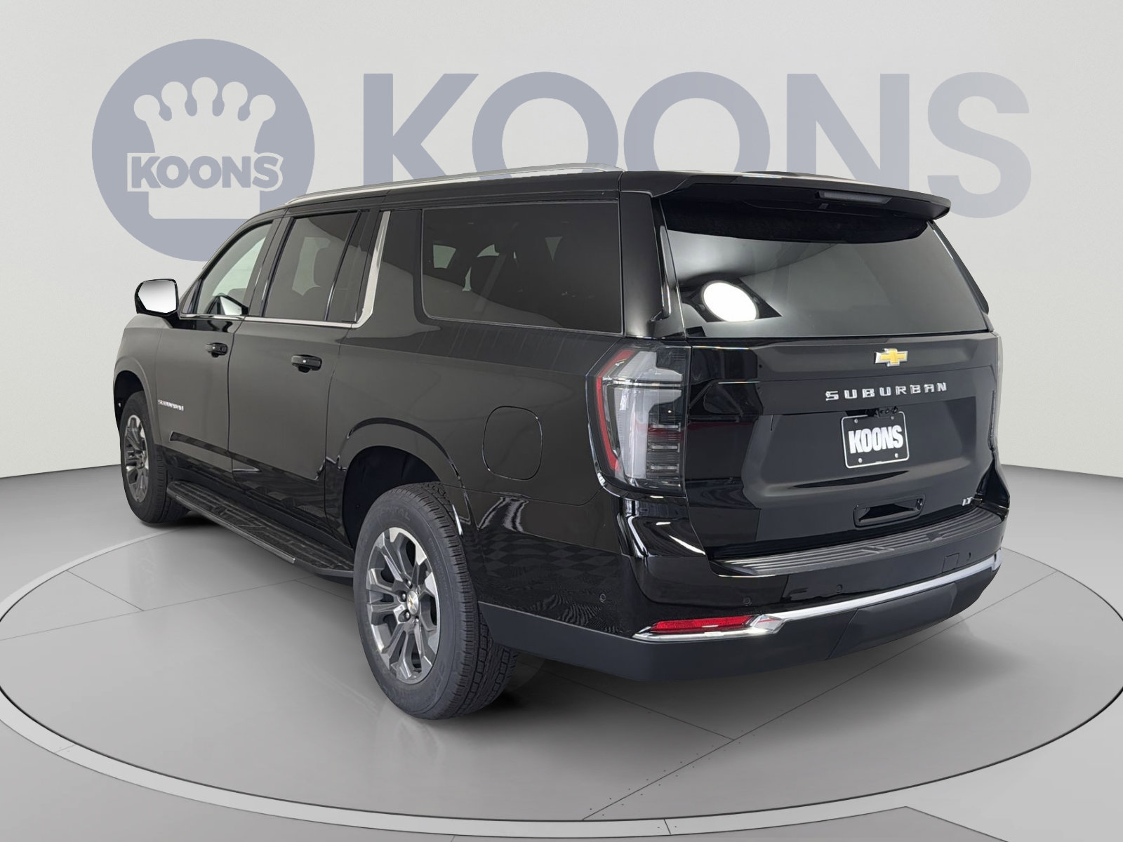 New 2026 Chevrolet Suburban LT w/ Advanced Technology Package AWD/4WD image 4