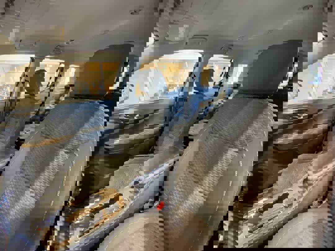 Used 2018 GMC Acadia SLE image 14