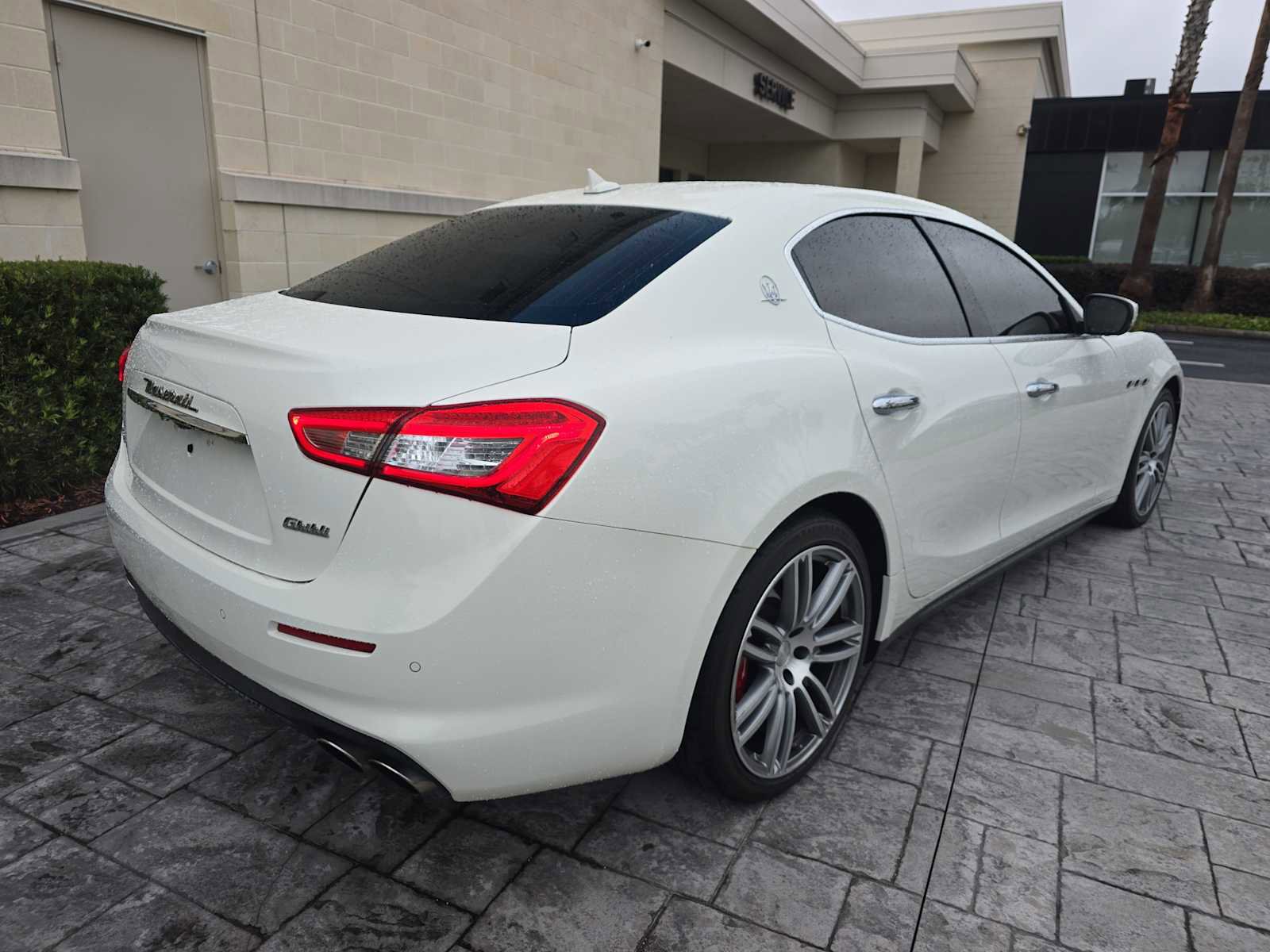 Used 2019 Maserati Ghibli S Q4 image 3