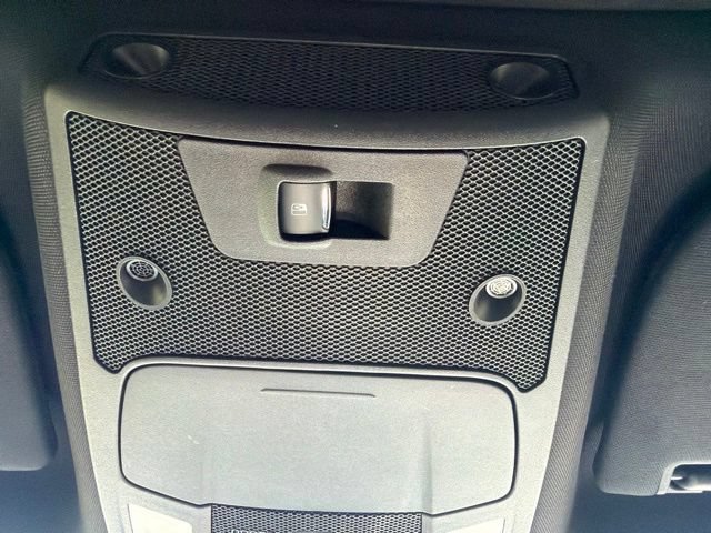 Used 2020 Ford F150 Platinum w/ Equipment Group 701A Luxury AWD/4WD image 52