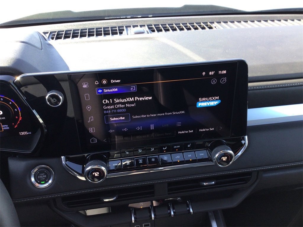 Used 2025 Chevrolet Colorado LT w/ LT Convenience Package image 14