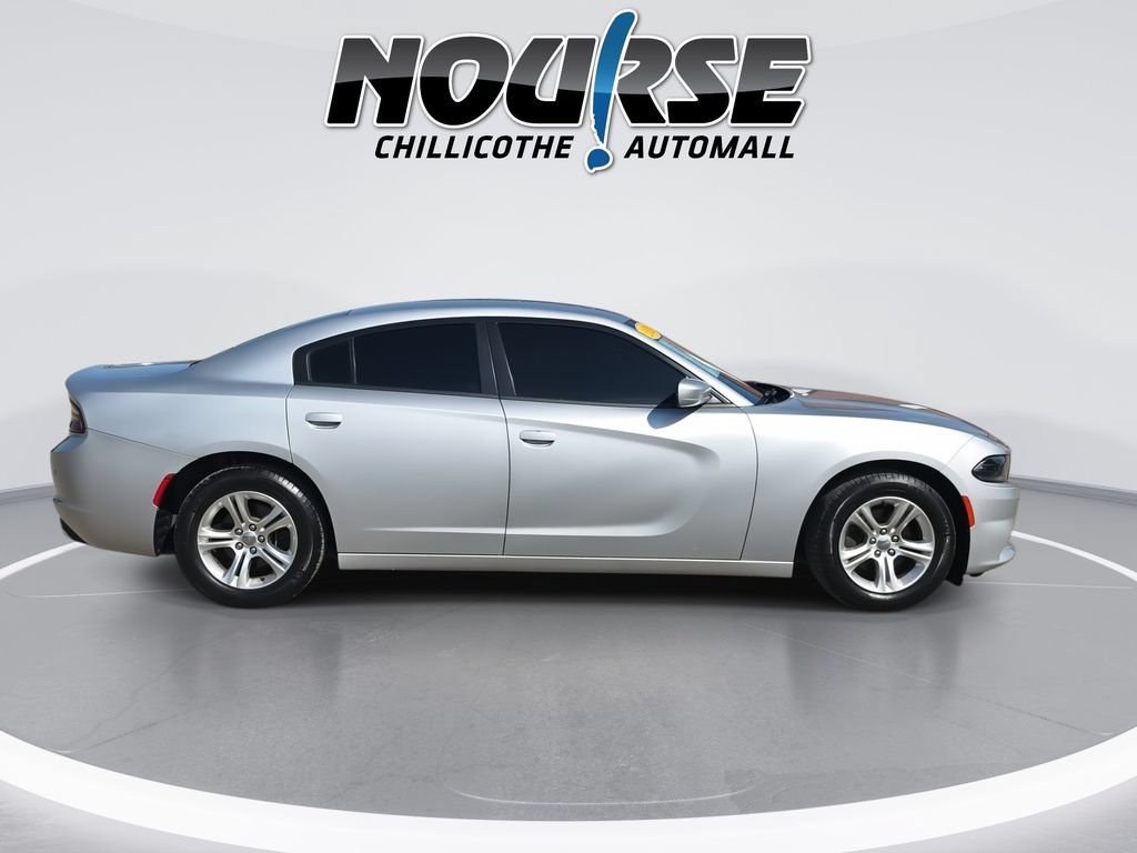 Used 2020 Dodge Charger SXT RWD image 9