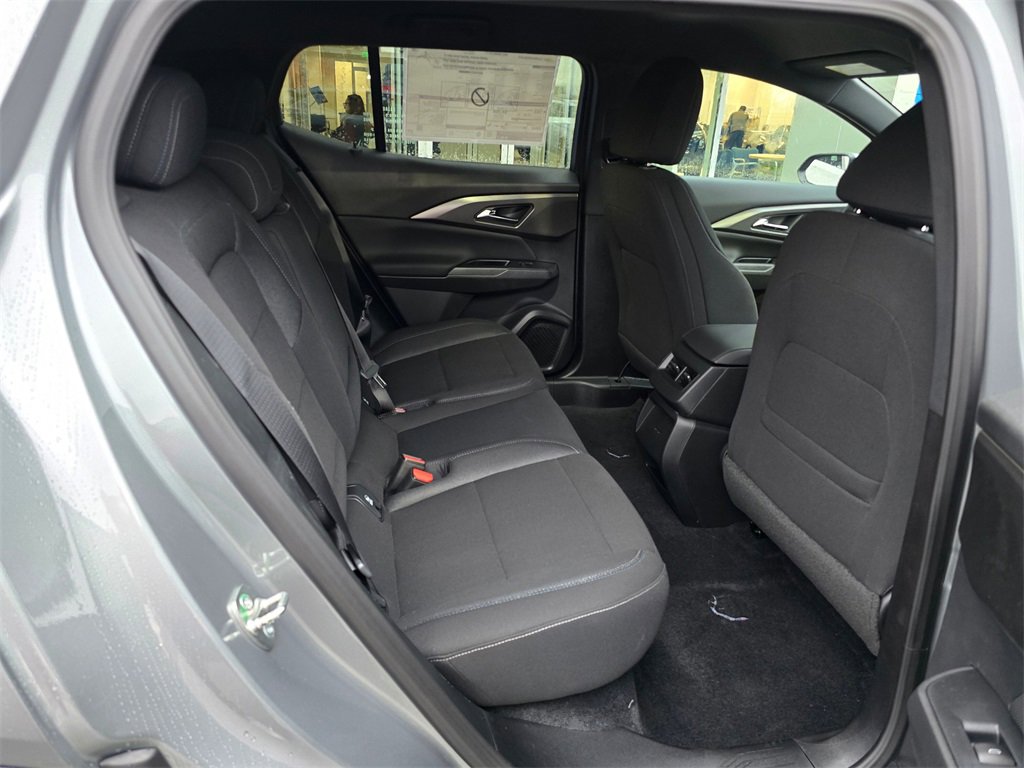 New 2026 Chevrolet Equinox EV LT image 12