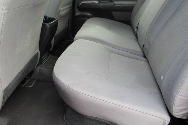 Used 2016 Toyota Tacoma SR5 w/ SR5 Appearance Package (SN) RWD image 36